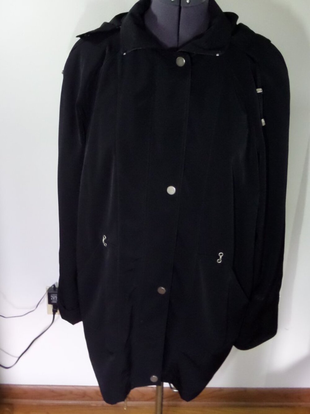 Regent Park Women's All Weather Hooded  Black Jacket  SZ 1X EUC